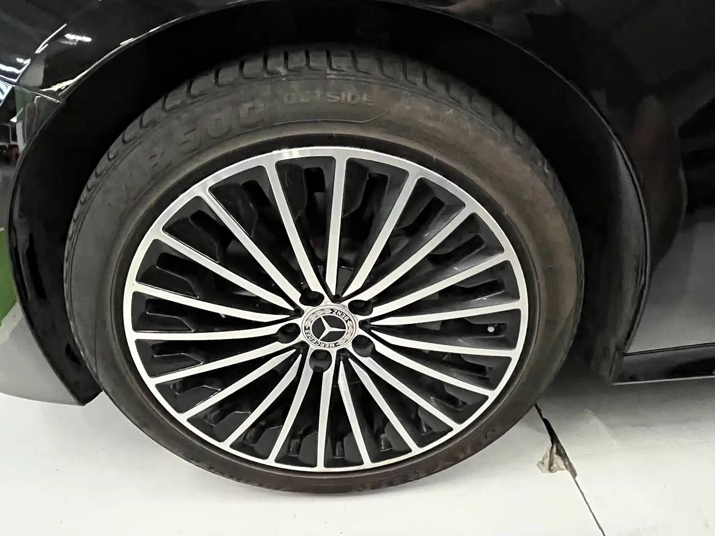 Mercedes-Benz E-Class 2024 Model E 300 L Luxury Sport фото 19