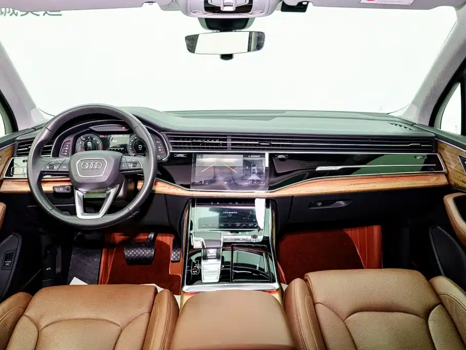 Photo 10 - Audi Q7