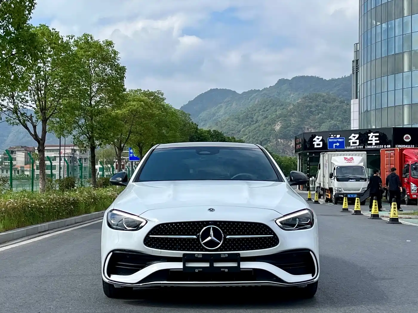 Mercedes-Benz C-Class 2024 C 260 L Night Edition Sport фото 2