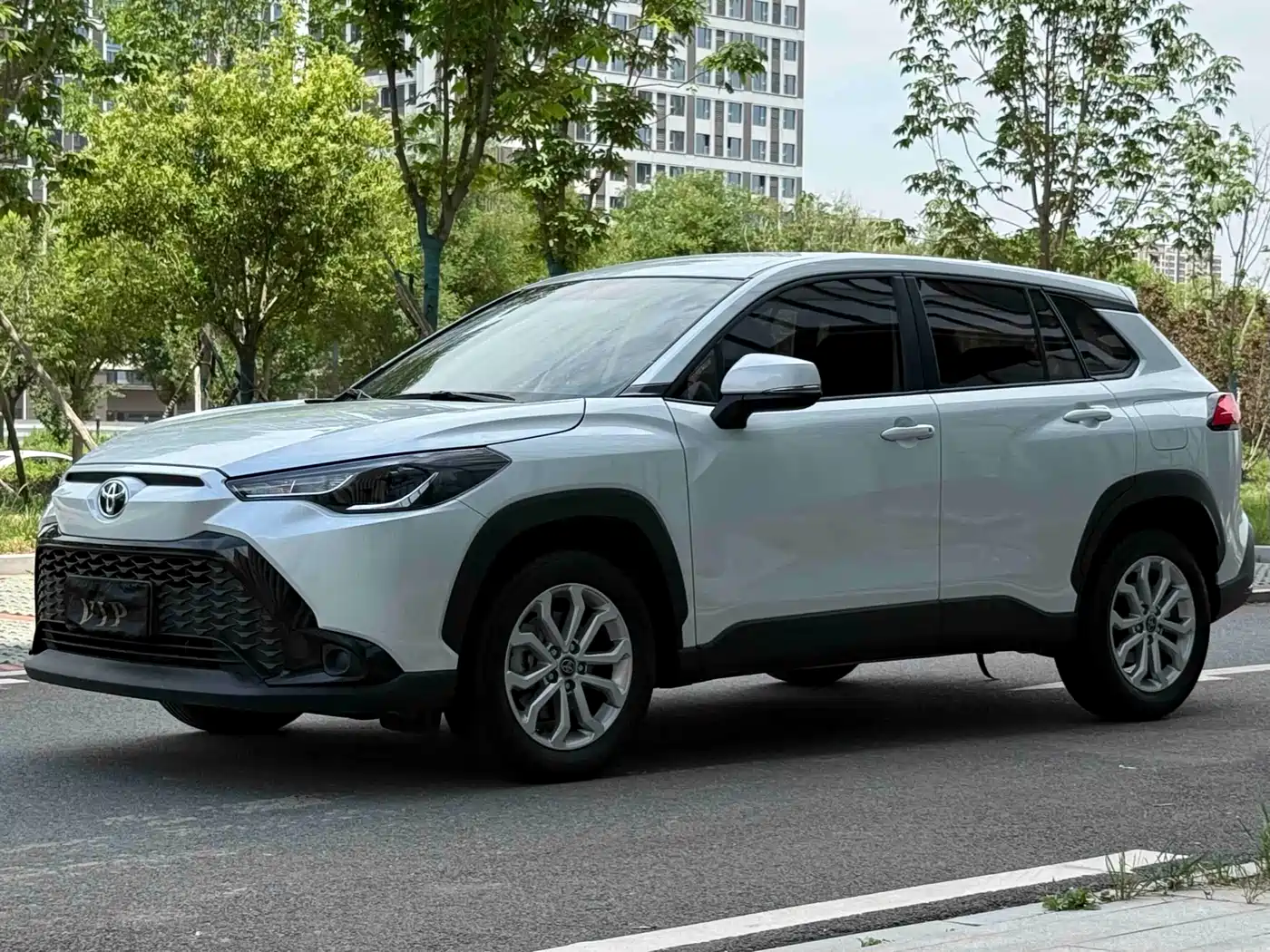 Toyota Frontlander 2024 2.0L CVT Elite Edition