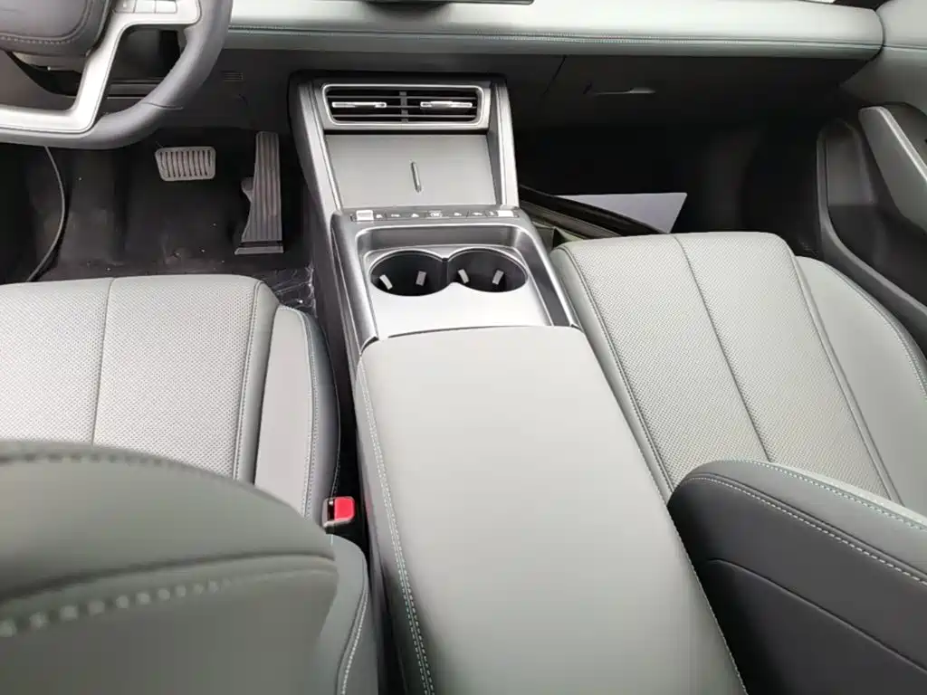 BYD Qin L 2026 2026 Model DM-i Smart Drive Edition 128KM Pioneer