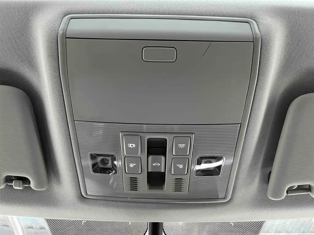 Škoda Superb 2023 Facelift TSI280 DSG Premium Edition фото 8