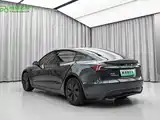 Фото 4 - Tesla Model 3