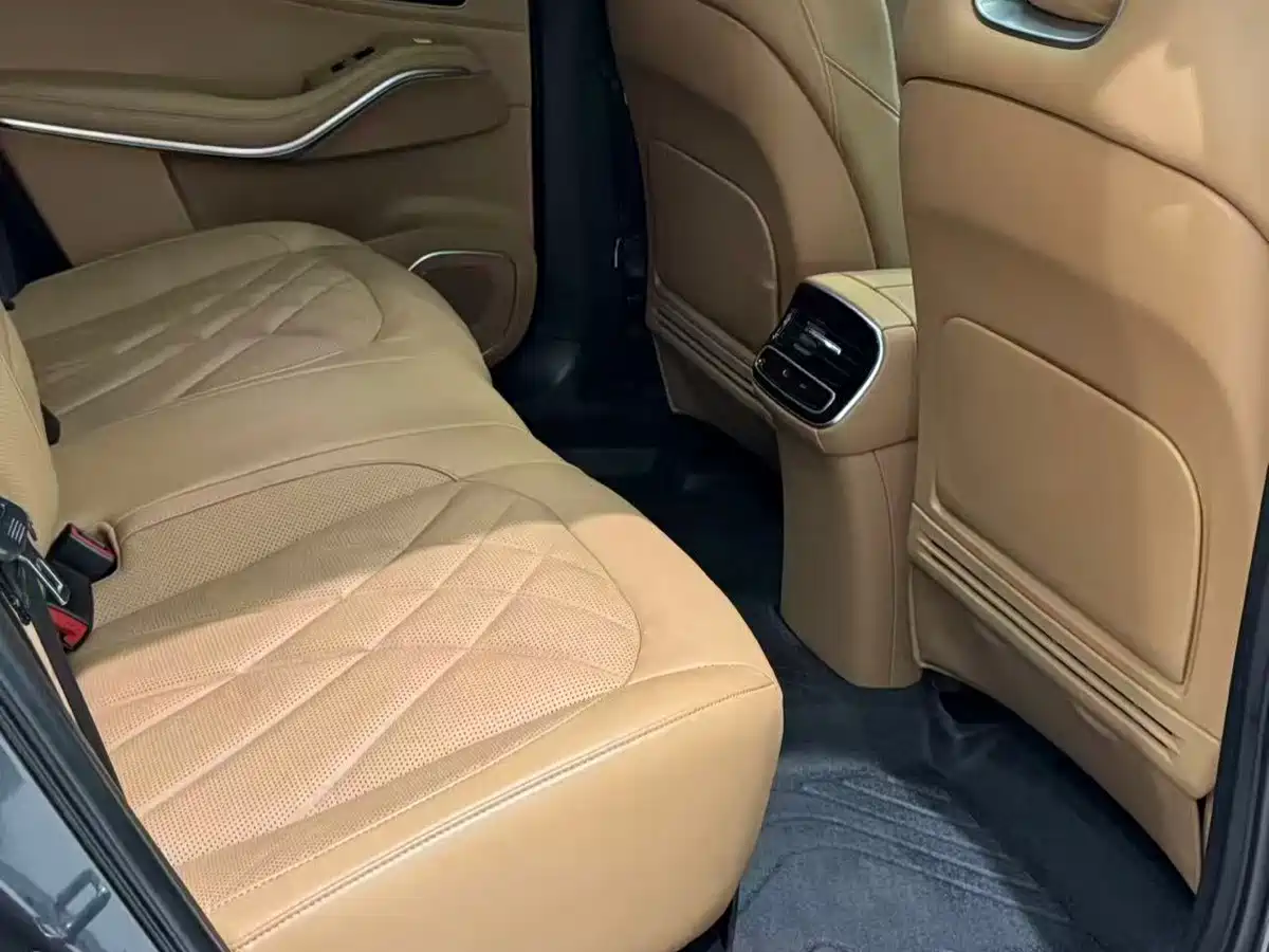 Roewe Feifan R7 2024 2023 Long Range Screen Dominator Edition