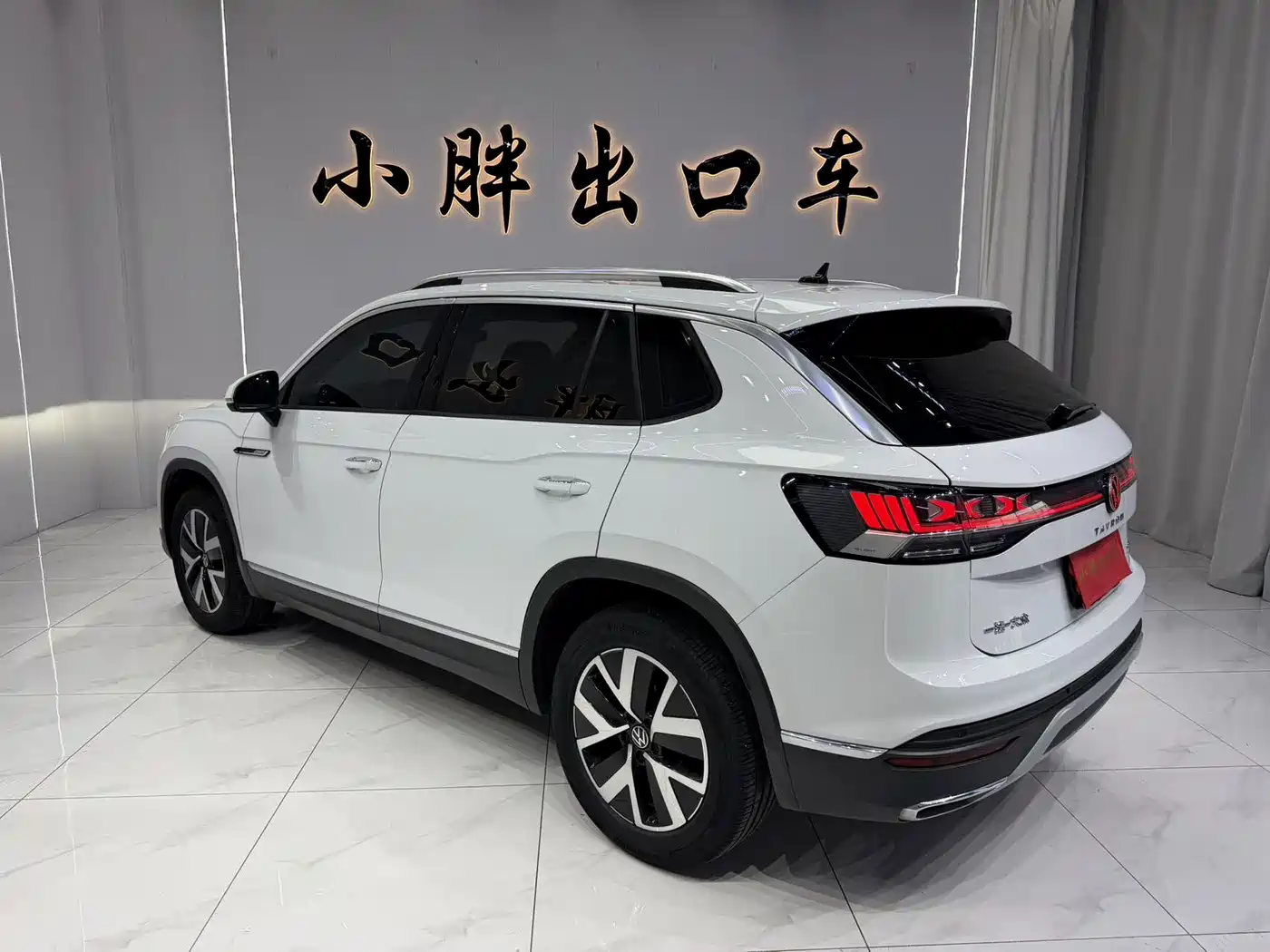 Volkswagen Tayron 2023 280TSI 2WD Luxury Plus Advanced Edition фото 6