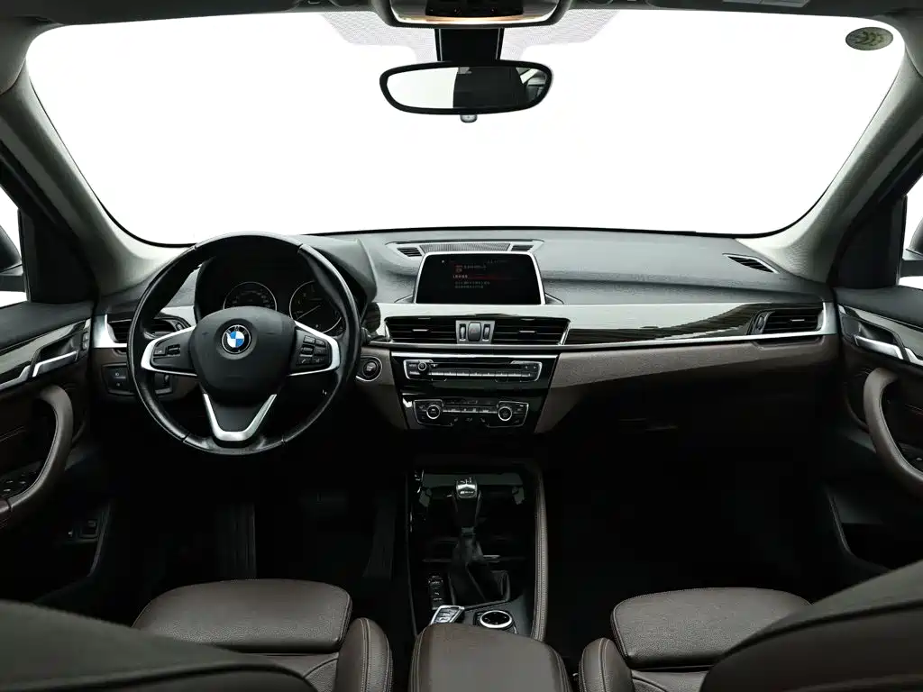 BMW X1 New Energy 2018 2018 xDrive25Le Luxury Model