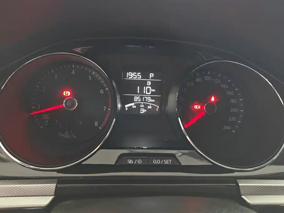 Volkswagen Bora 2016 Model 1.6L Automatic Fashion фото 14