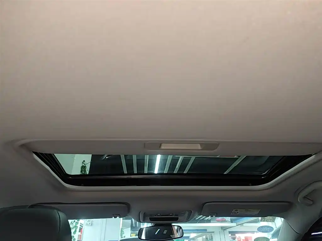 Chevrolet Malibu XL 2017 1.5T Auto Sport Edition фото 18