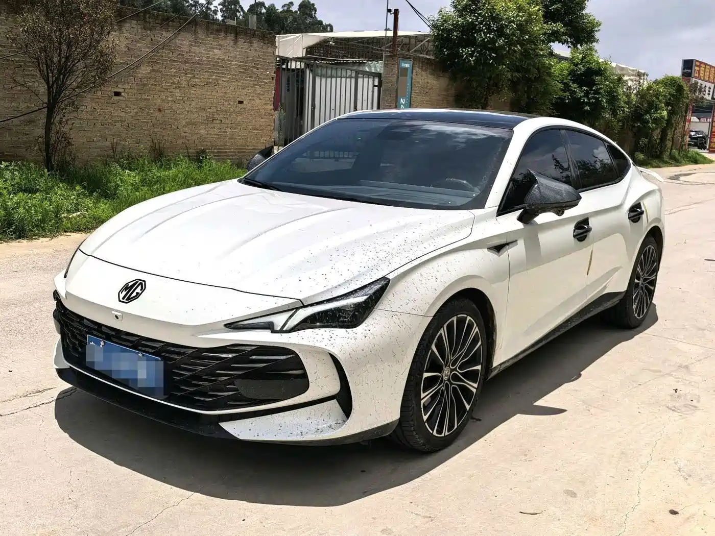 MG 7 2023 2.0T Automatic Hunting Beauty Luxury Edition
