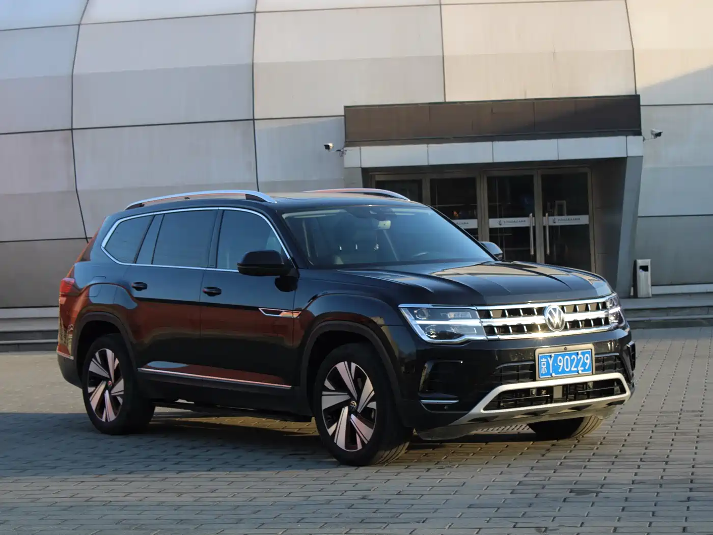 Volkswagen Teramont 2024 380TSI 4WD Prestige Luxury Edition фото 3