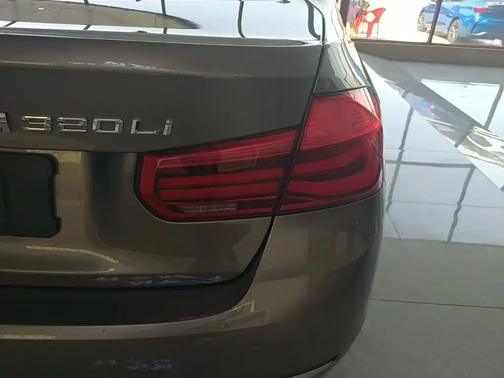 BMW 3 Series 2018 320Li Fashion Style фото 8