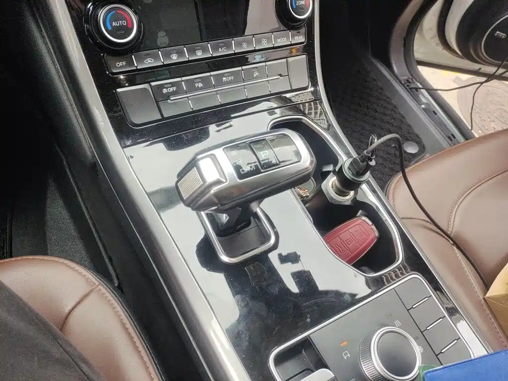 Haval H8 2017 2.0T Gasoline 2WD Smart Enjoyment фото 11