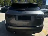 Фото 5 - Jaguar F-PACE