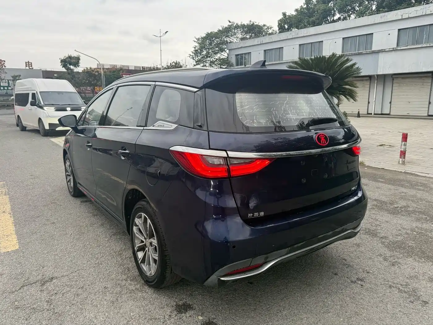 BYD Song MAX 2019 1.5T Automatic Smart Connection Rui Yi 7-seater China VI фото 10