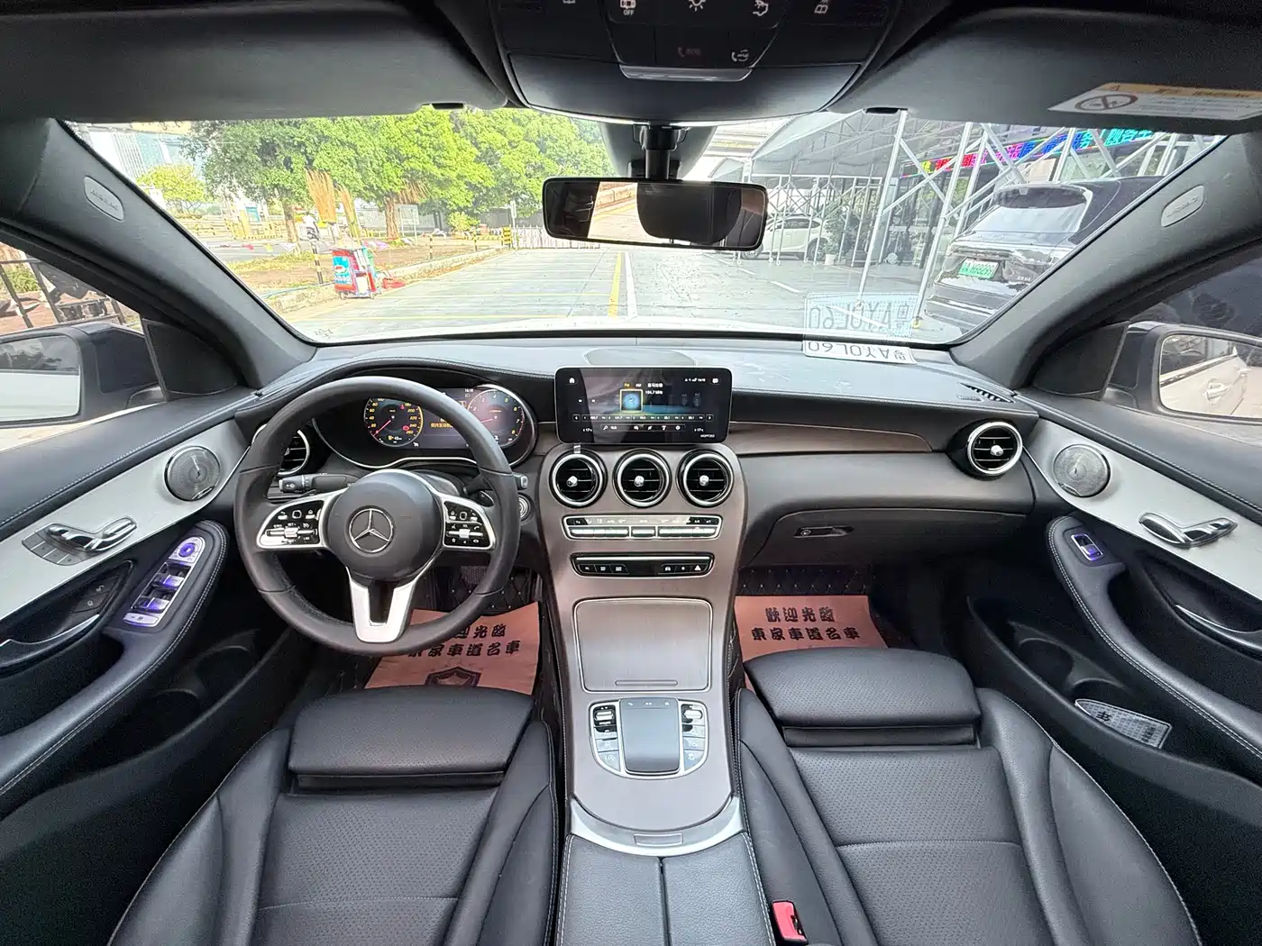 Mercedes-Benz GLC Coupe 2021 GLC 260 4MATIC Coupe SUV фото 12