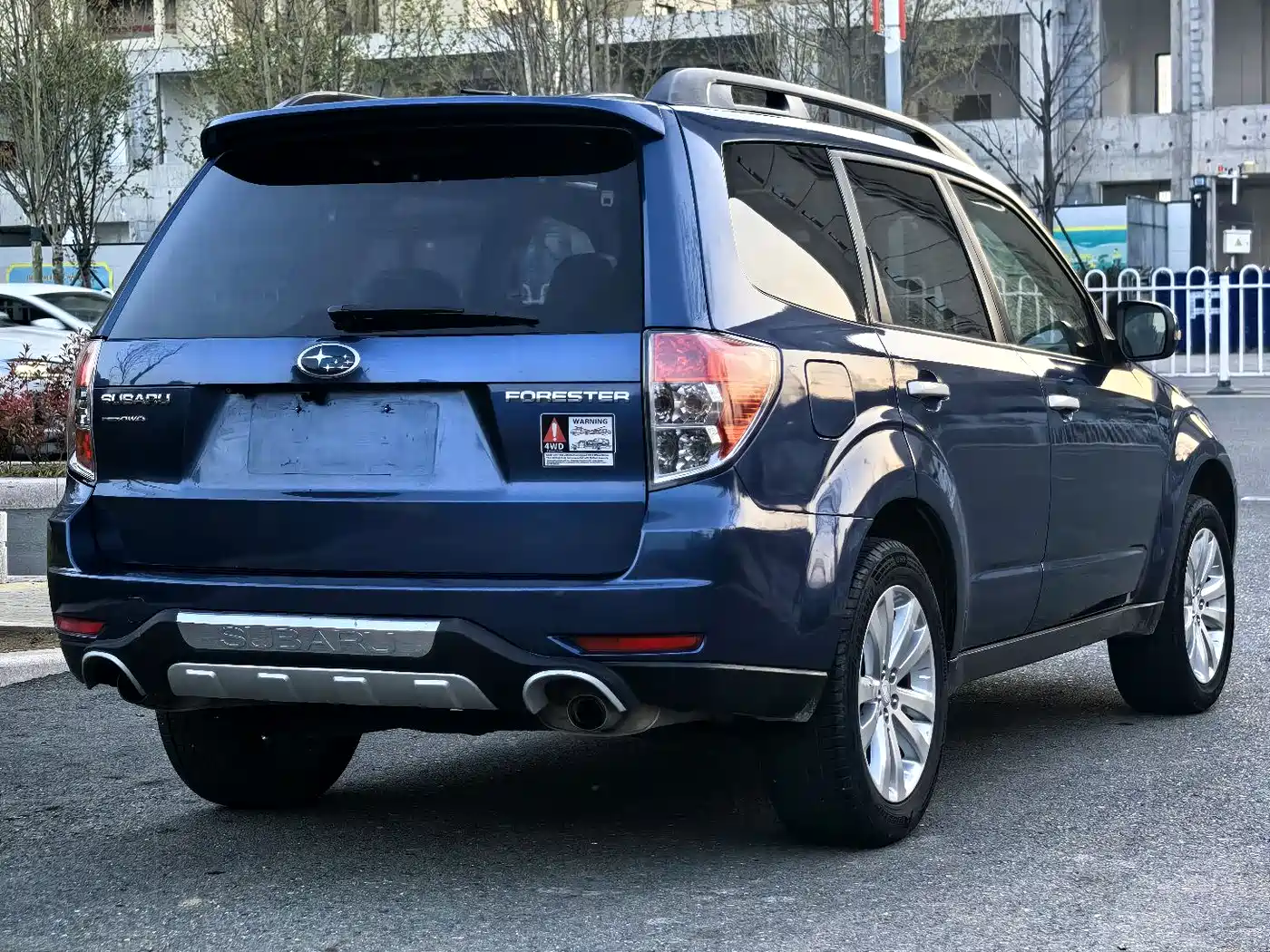Subaru Forester 2011 2.5XS Automatic Luxury Edition фото 3