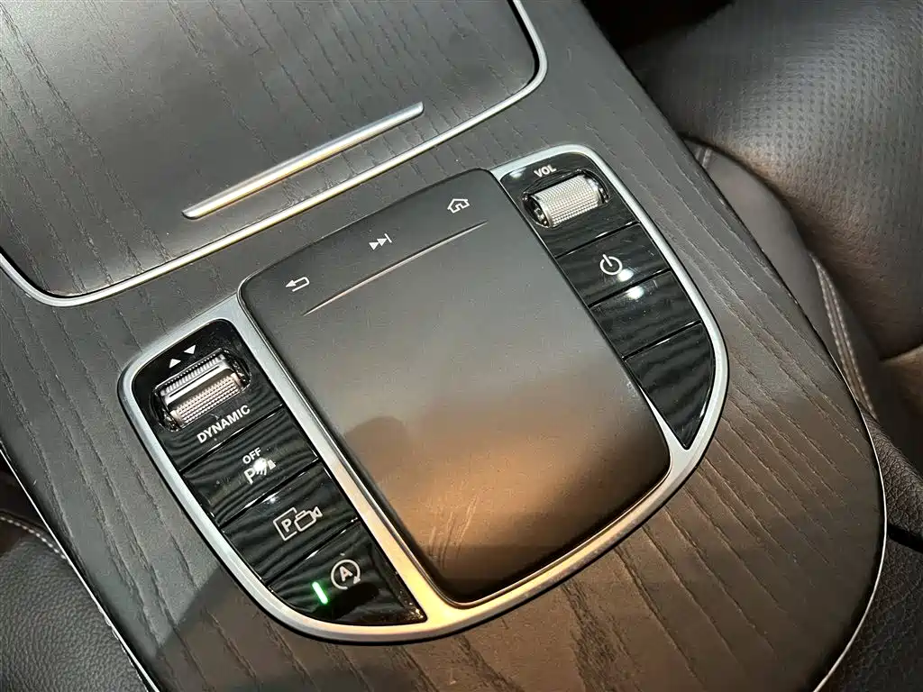Mercedes-Benz E-Class 2019 Facelift E 300 L Sport Fashion фото 18