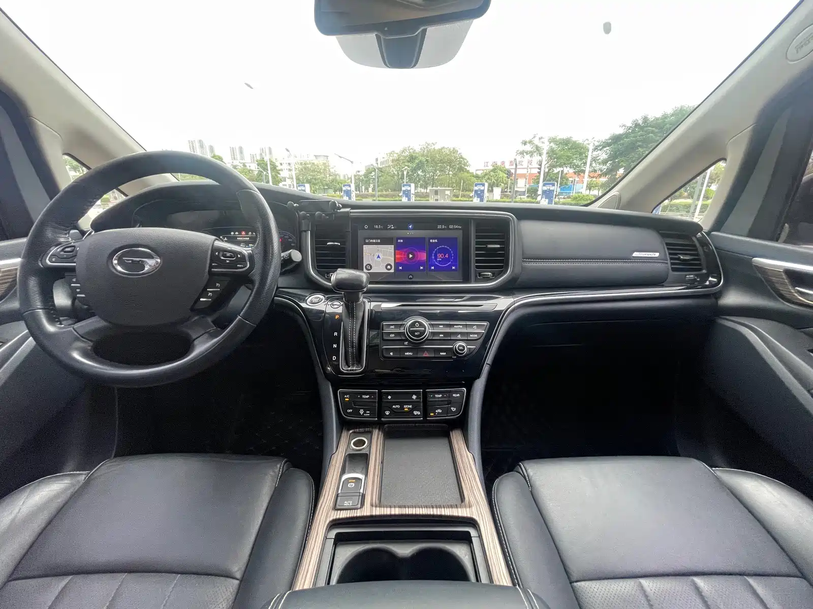 Фото 10 - GAC Trumpchi M8