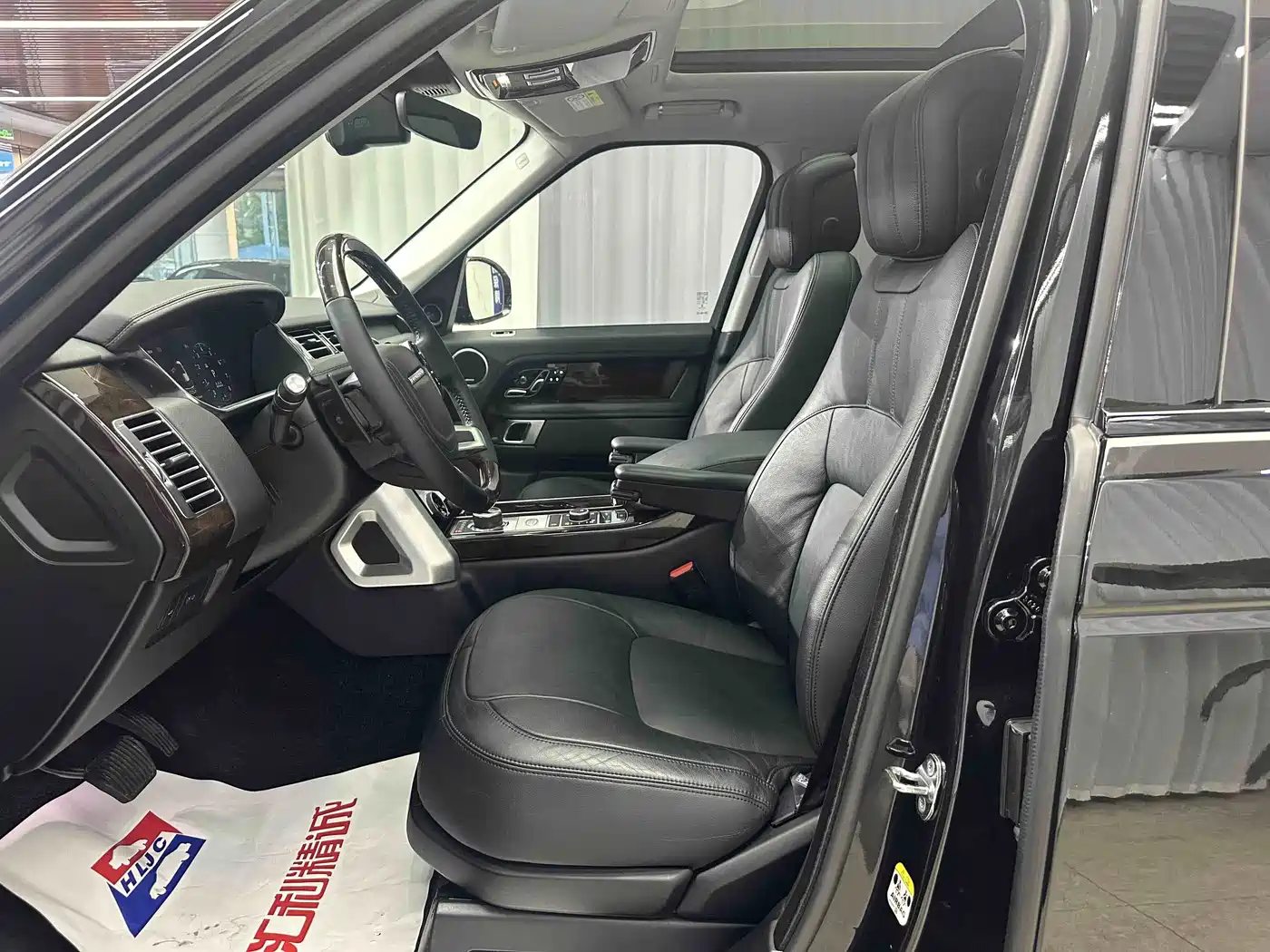 Фото 7 - Land Rover Range Rover
