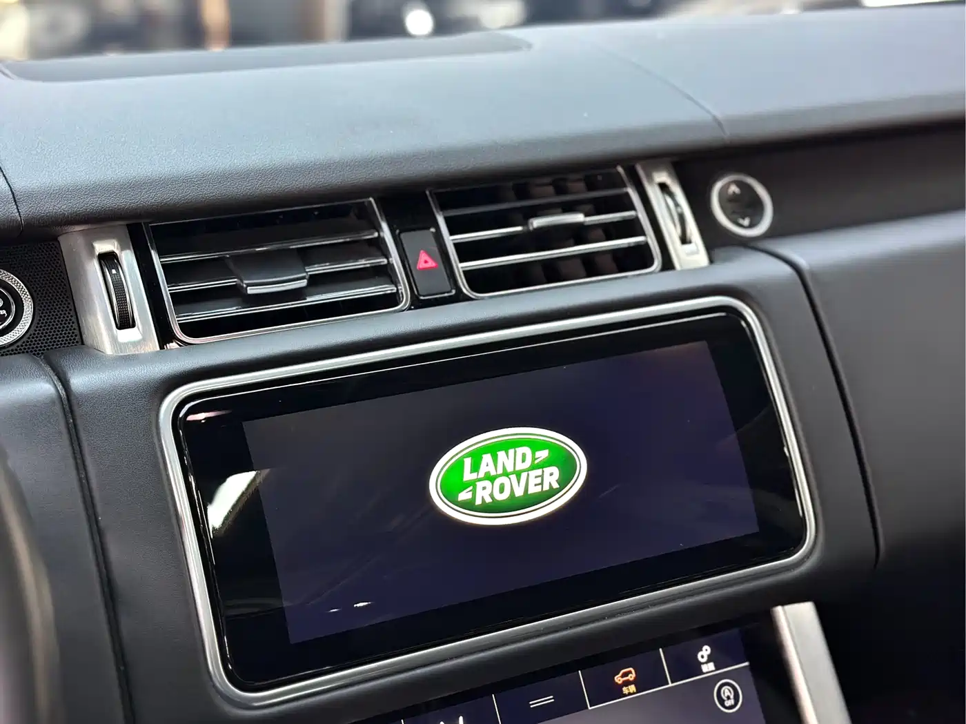 LAND ROVER RANGE ROVER