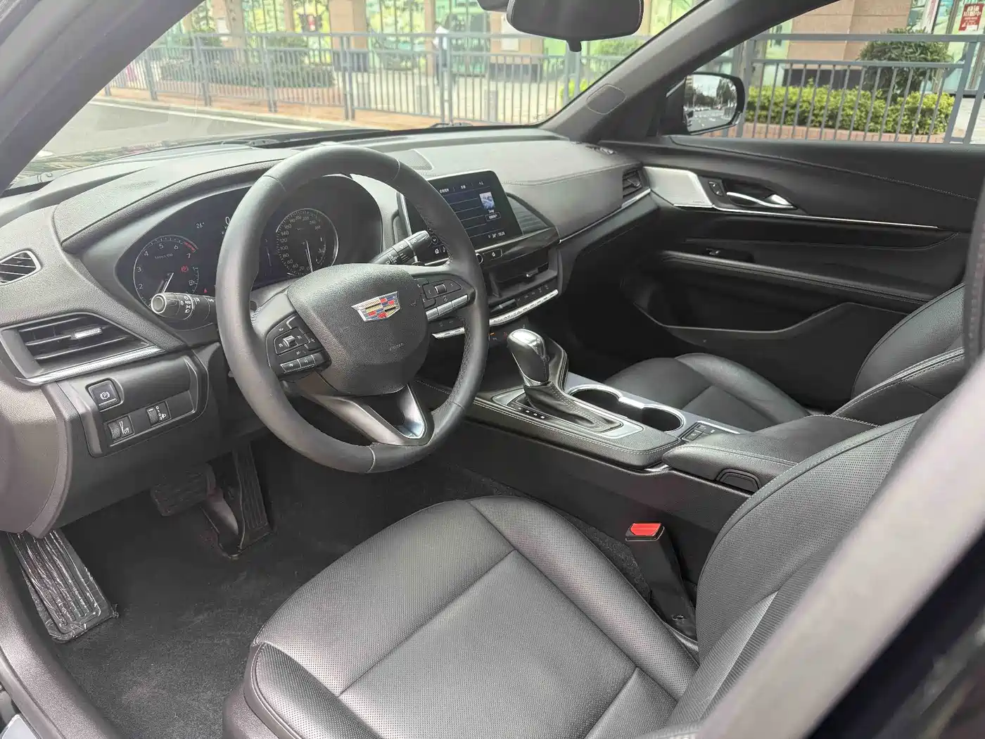 Cadillac CT4 2022 28T Luxury Model фото 11