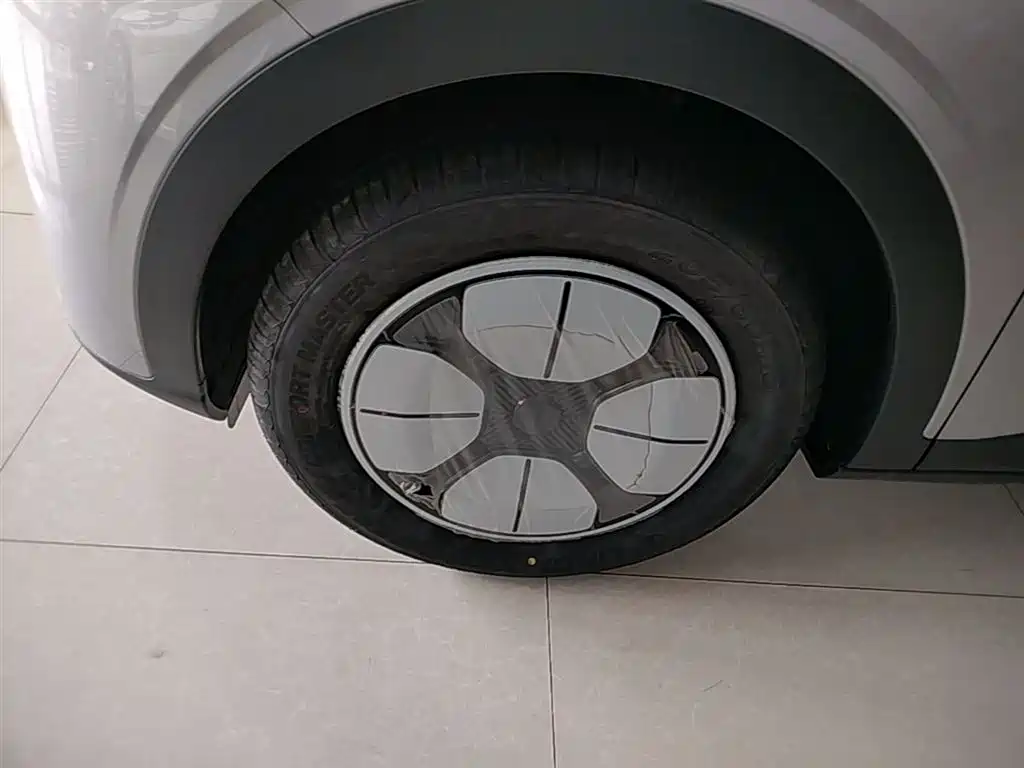 Geely Galaxy Starry Wish 2026 Edition 310km Youth Version фото 23