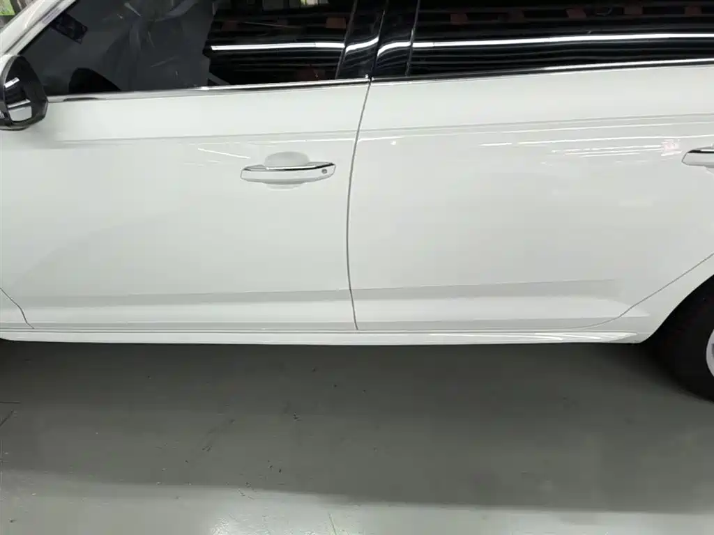 Audi A4L 2019 40 TFSI Fashion (China V) фото 22
