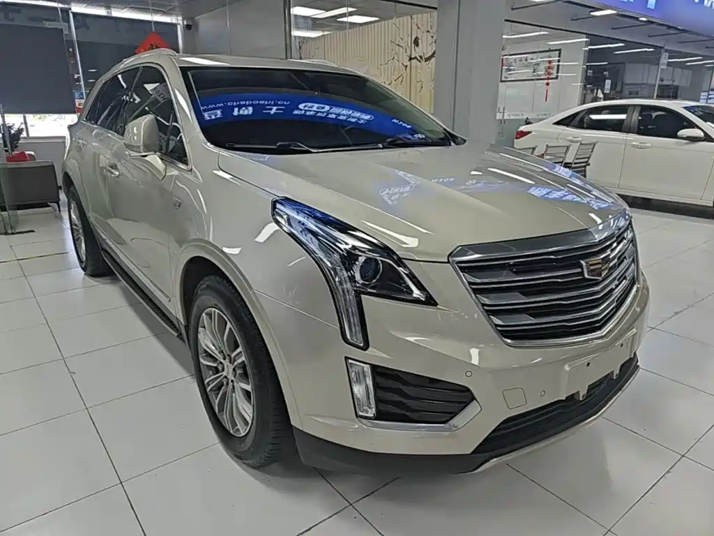Cadillac XT5 2016 2016 25T Luxury Model