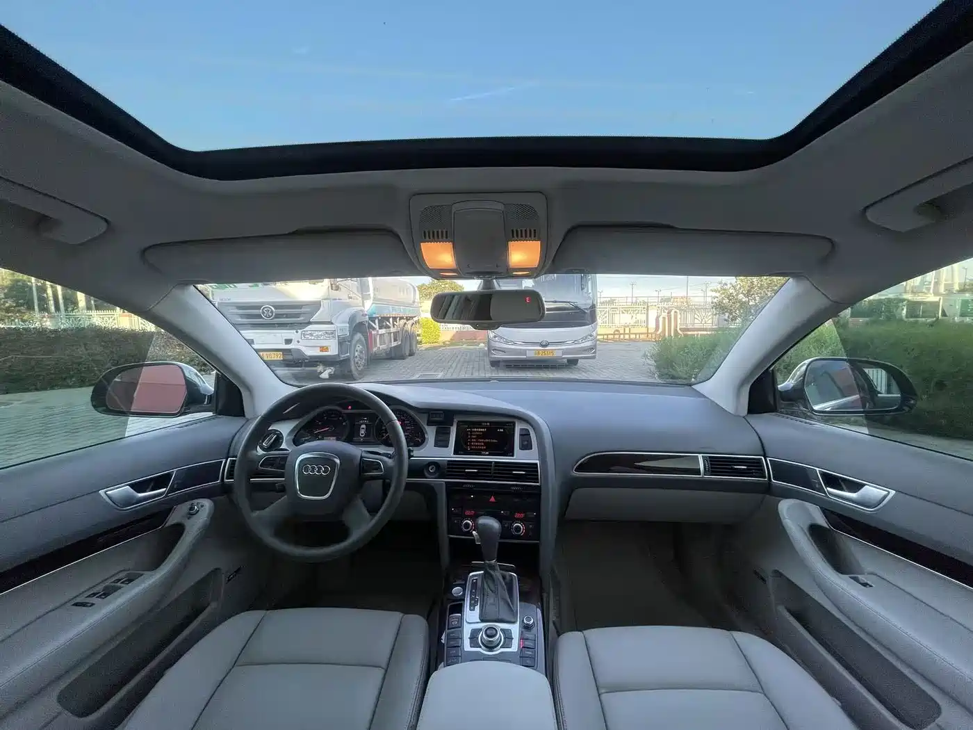 Audi A6L 2009 2010 2.4L Luxury