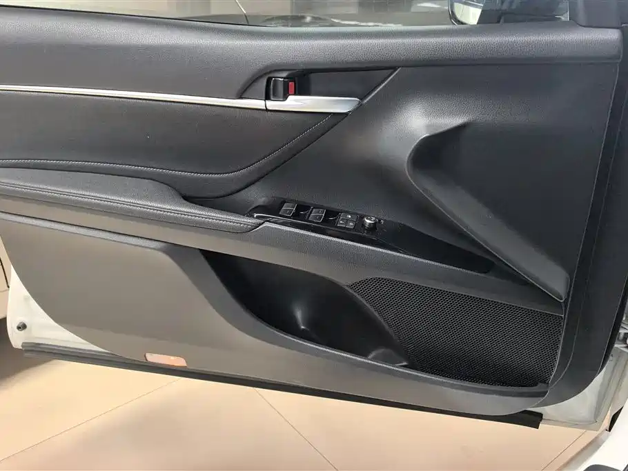 Toyota Camry 2021 2.0S Sporty Edition фото 7