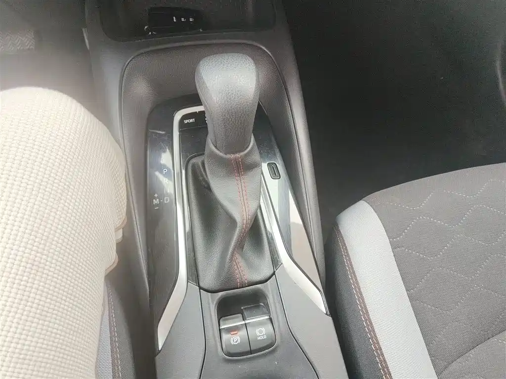 Toyota Corolla 2022 1.2T S-CVT Pioneer PLUS Edition фото 10