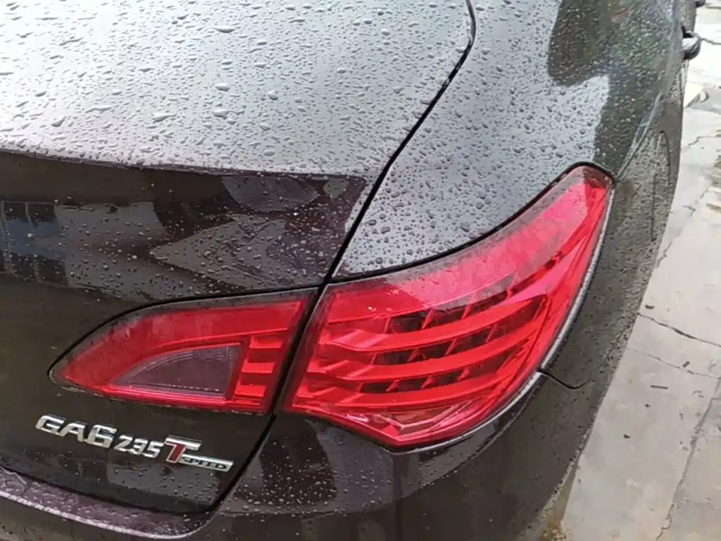 GAC Trumpchi Trumpchi GA6 2018 2016 235T DCT Luxury Edition