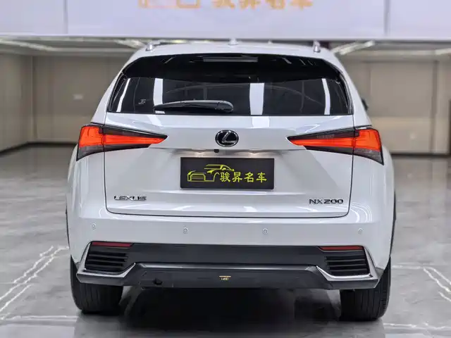 Lexus NX 2020 200 FWD Sharp Edition China VI — фото 5