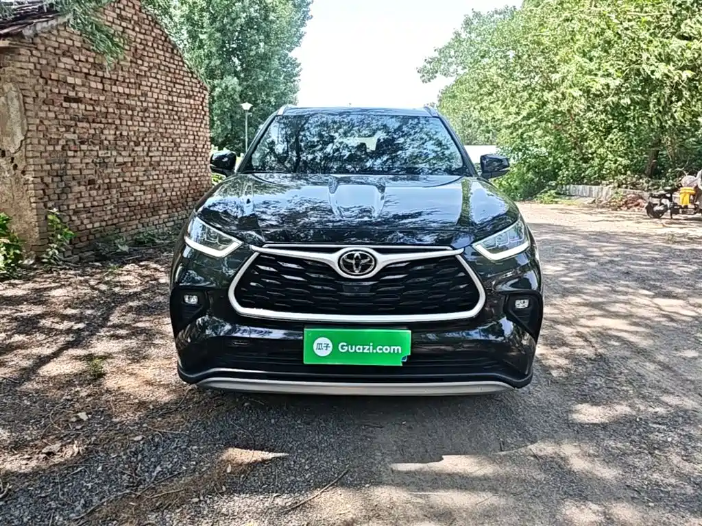 Toyota Highlander 2022 380T 4WD Luxury 7-Seater фото 3