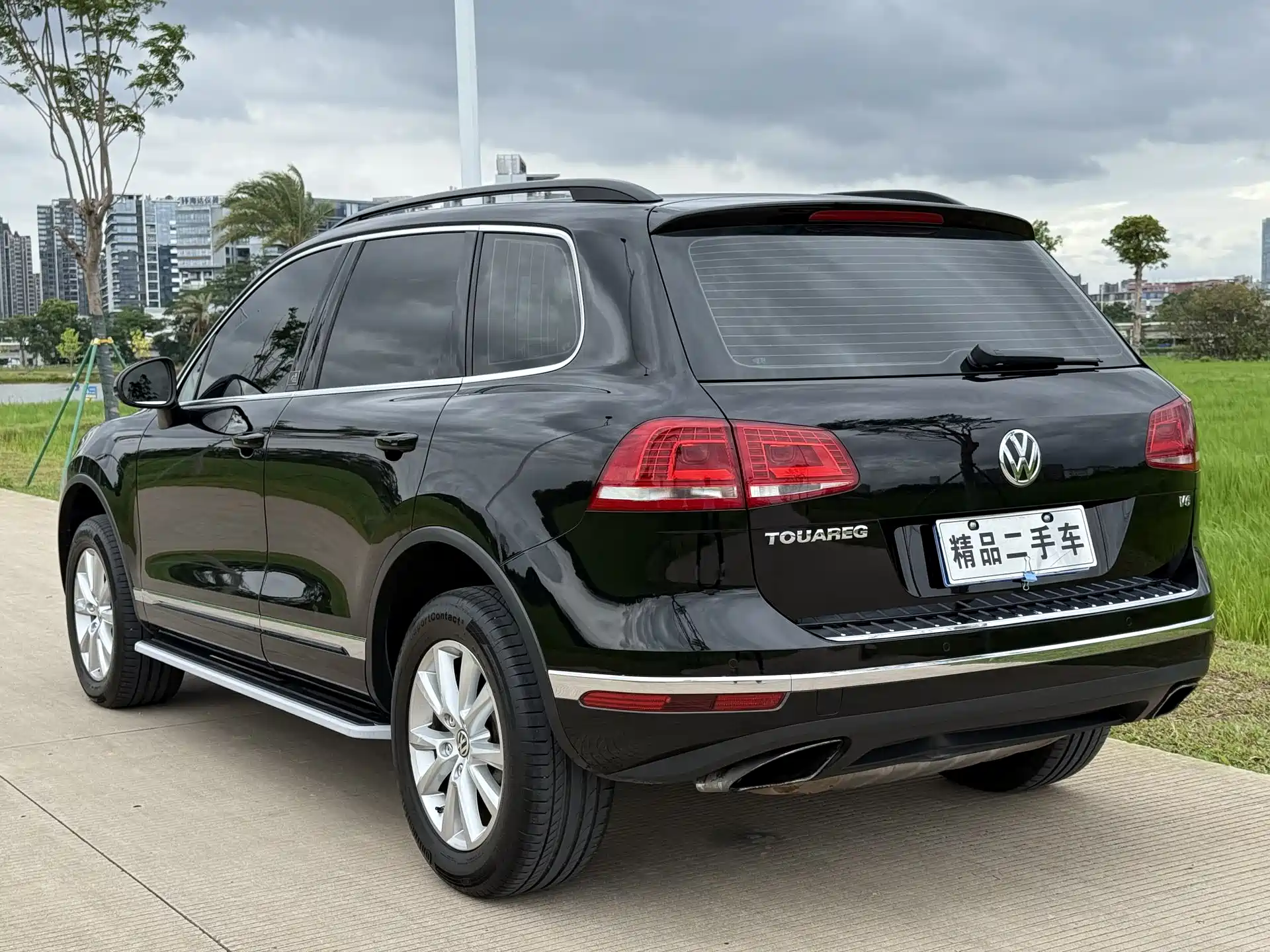 Фото 6 - Volkswagen Touareg