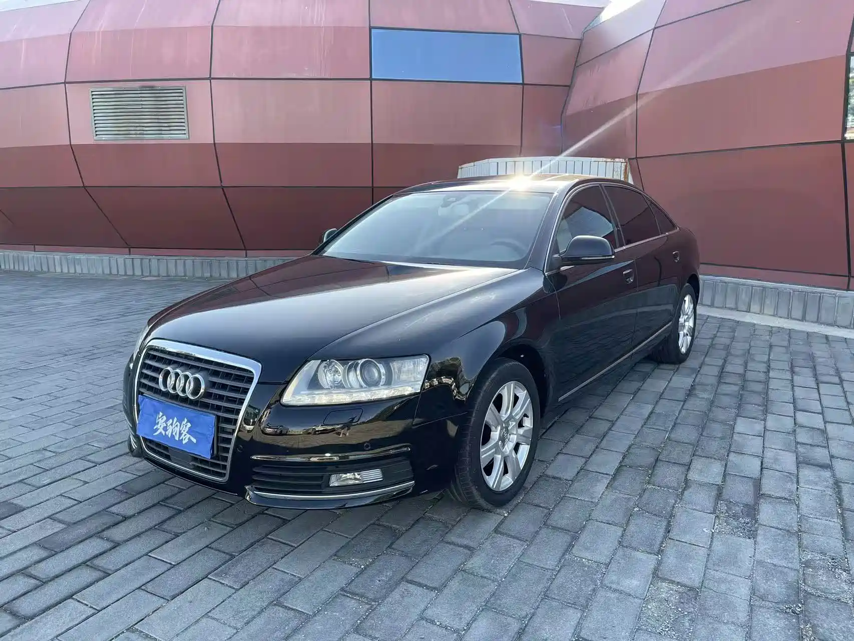 صورة 1 - Audi A6L