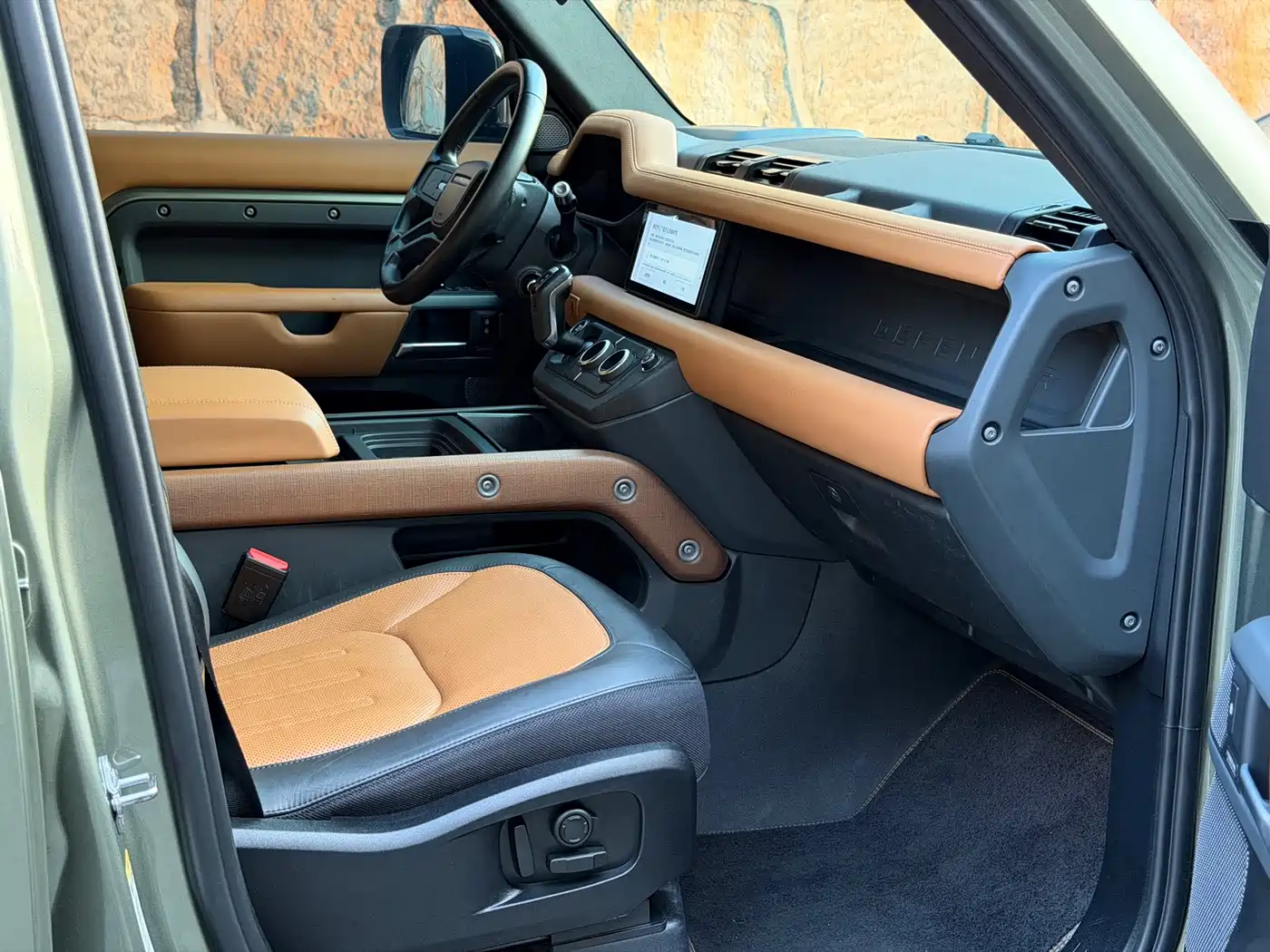 Фото 7 - Land Rover Defender