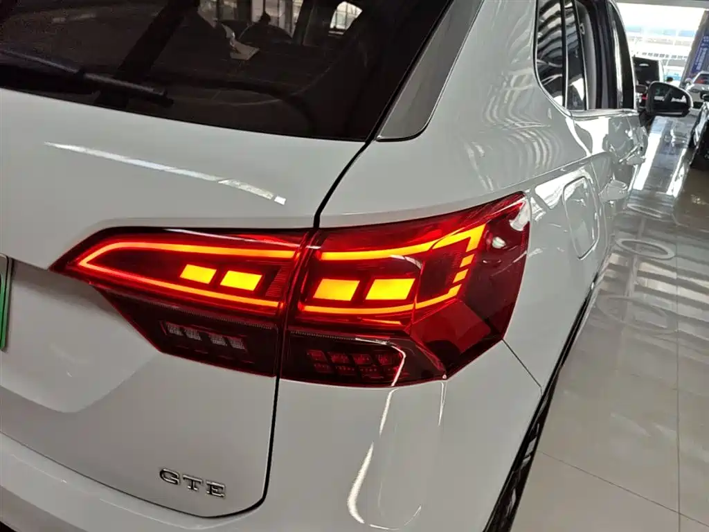 Volkswagen Tayron GTE Plug-in Hybrid 2022 1.4T Luxury фото 8