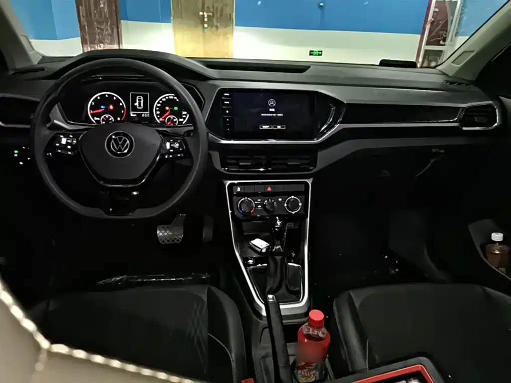 Volkswagen T-Cross 2021 1.5L Auto Comfort Edition фото 10