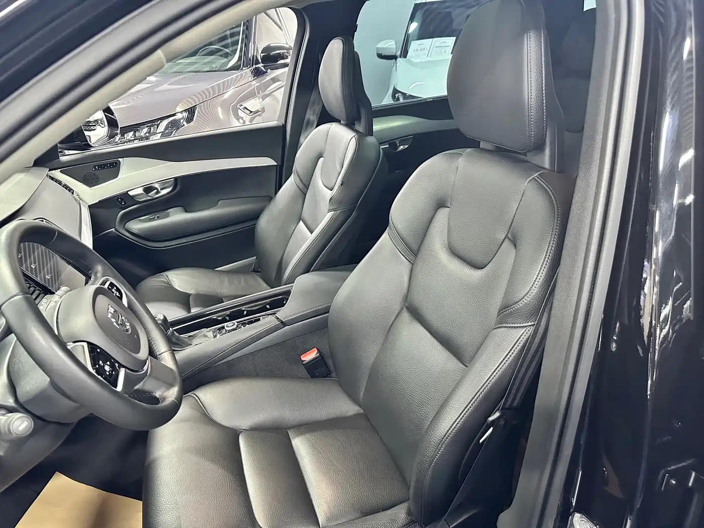Volvo XC90 2018 T6 Inscription 7-seater фото 9