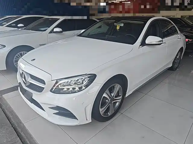 Mercedes-Benz C-Class 2020