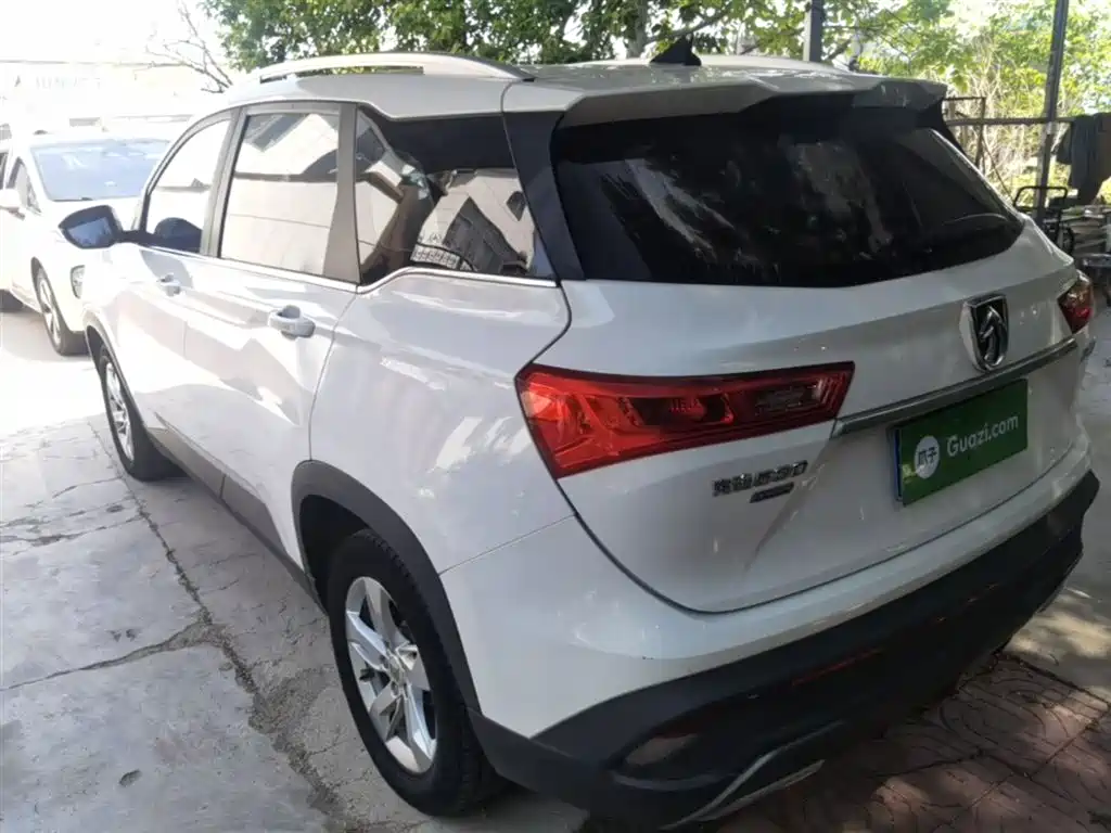 BAOJUN 530