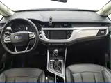 Фото 6 - Geely Vision X3