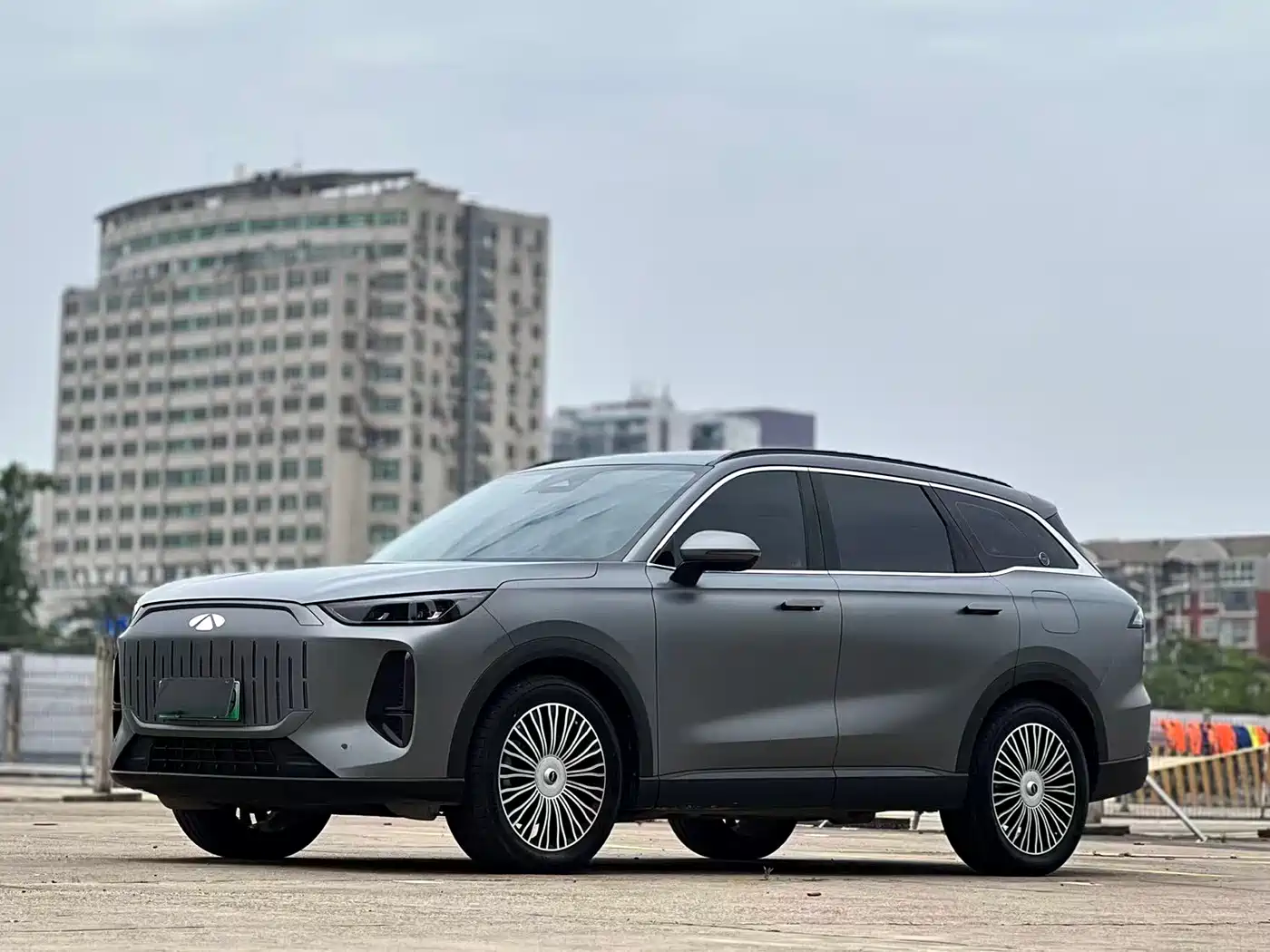 Chery Fengyun T9 2025 120 Long Range Flagship 5-seater LFP