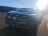 Фото 6 - Geely Preface