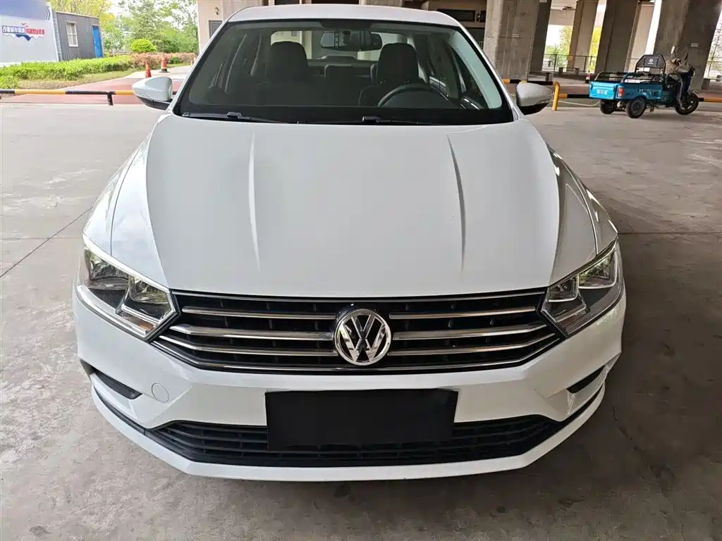 Volkswagen Bora 2016 Model 1.6L Automatic Fashion фото 3