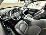 Фото 10 - Toyota Camry