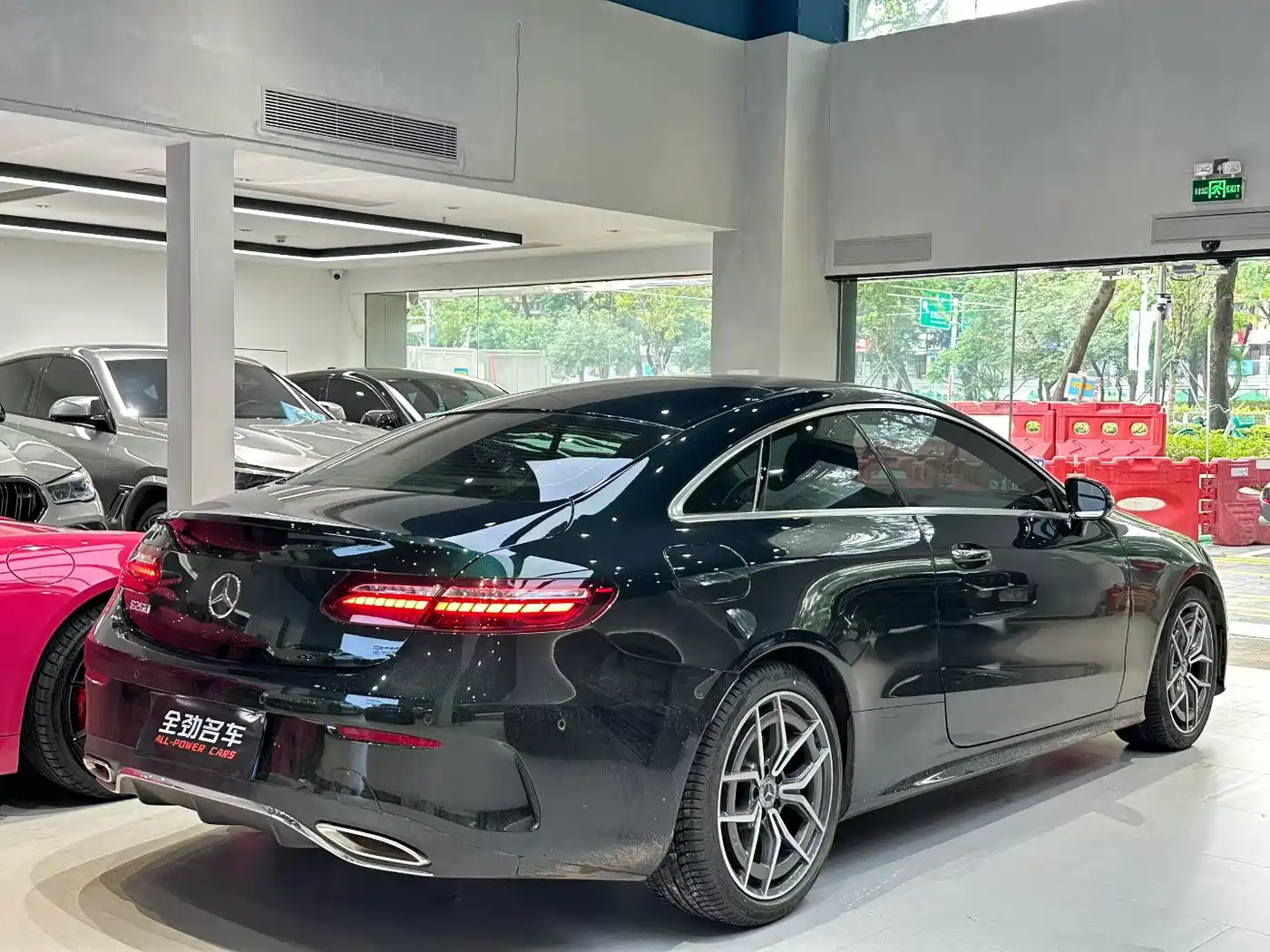Mercedes-Benz E-Class (Import) 2023 E 260 Coupe фото 7