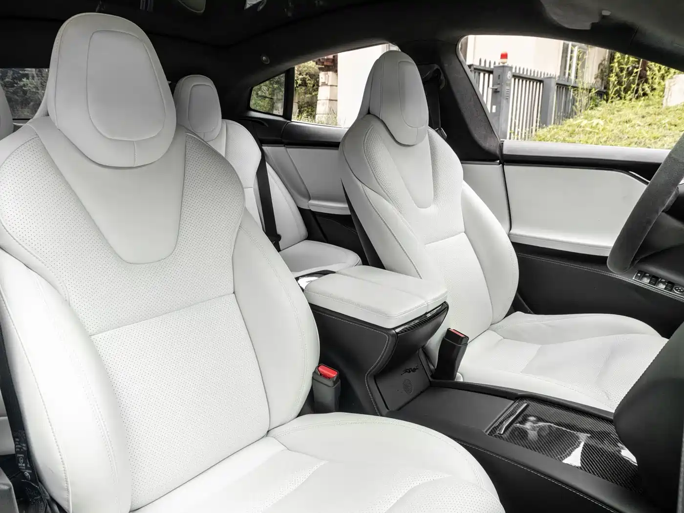 Tesla Model S 2019 Performance High-performance Version фото 14