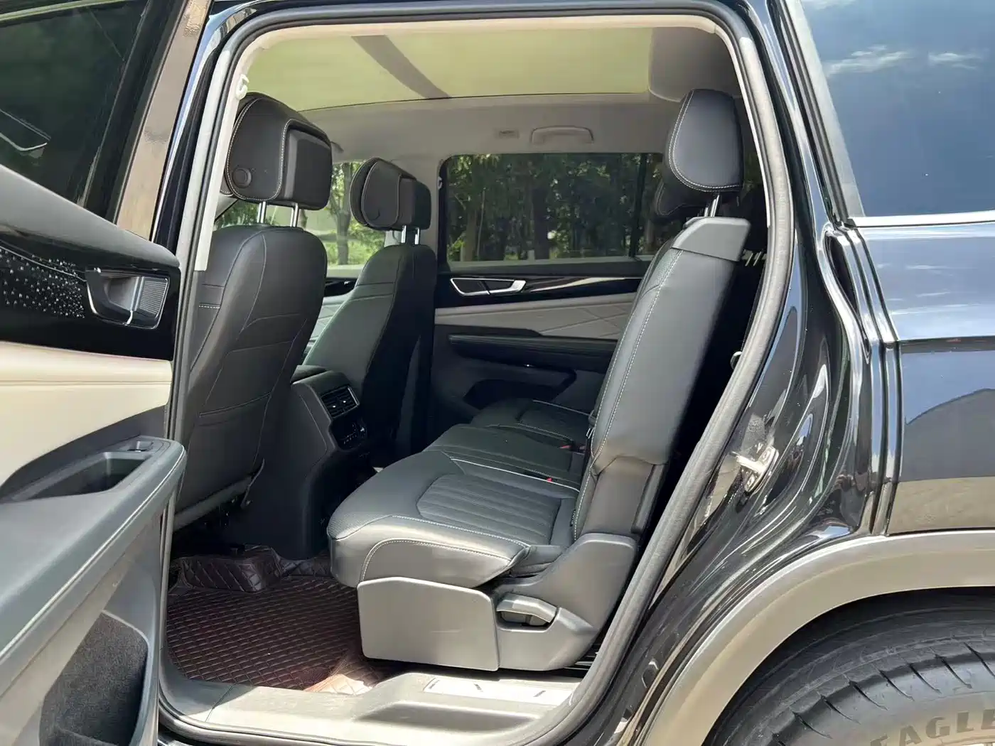 Volkswagen Teramont 2023 380TSI AWD Premium Luxury Edition фото 12